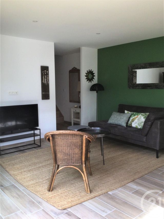 Maison &agrave; louer - 3 pi&egrave;ces - 74,58 m2 - Agon Coutainville - 50 - BASSE-NORMANDIE