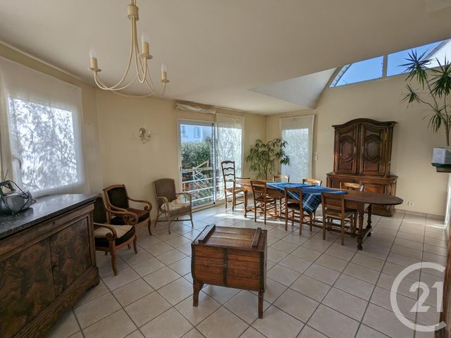 Afficher la photo en grand Maison à vendre - 8 pièces - 164,30 m2 - Agon Coutainville - 50 - BASSE-NORMANDIE