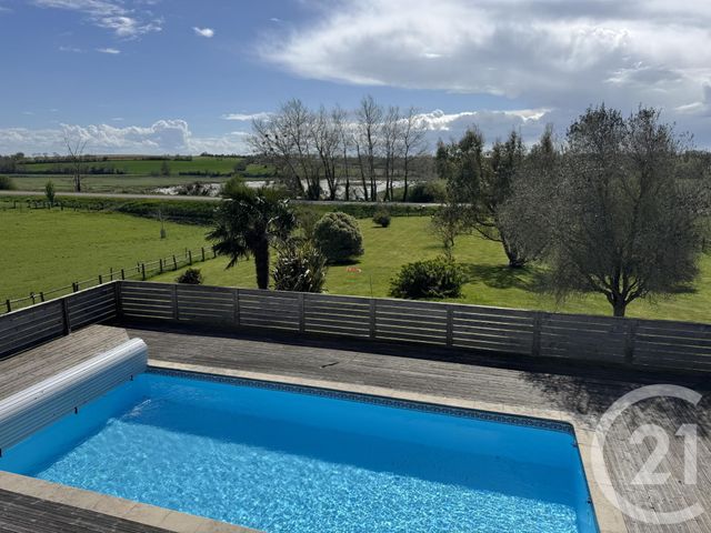 Afficher la photo en grand Maison à vendre - 6 pièces - 157 m2 - Heugueville Sur Sienne - 50 - BASSE-NORMANDIE