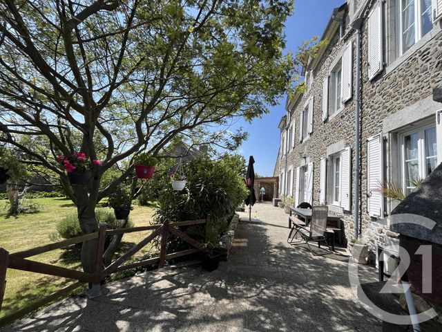 Afficher la photo en grand Maison à vendre - 7 pièces - 247 m2 - Blainville Sur Mer - 50 - BASSE-NORMANDIE