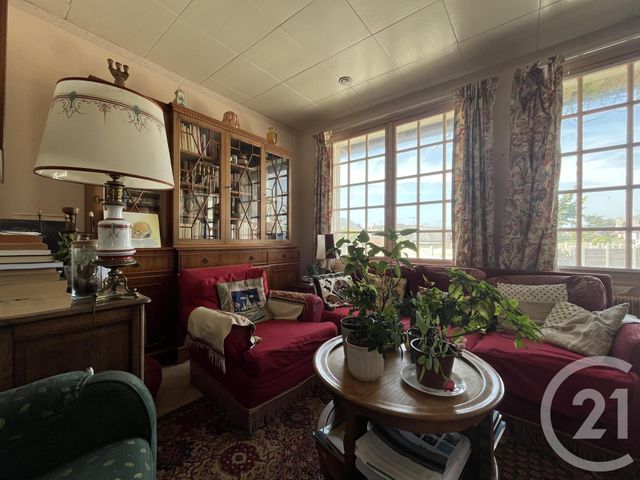 Afficher la photo en grand Maison à vendre - 8 pièces - 145,54 m2 - Agon Coutainville - 50 - BASSE-NORMANDIE