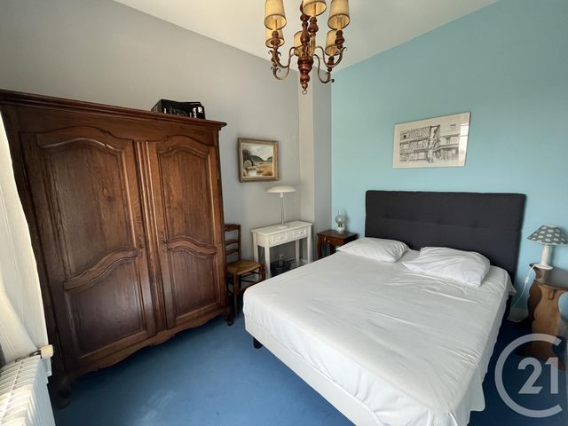 Afficher la photo en grand Maison à vendre - 8 pièces - 145,54 m2 - Agon Coutainville - 50 - BASSE-NORMANDIE