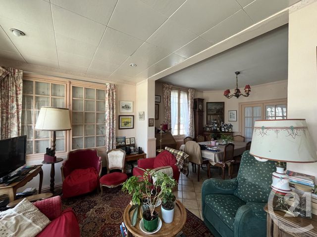 Afficher la photo en grand Maison à vendre - 8 pièces - 145,54 m2 - Agon Coutainville - 50 - BASSE-NORMANDIE