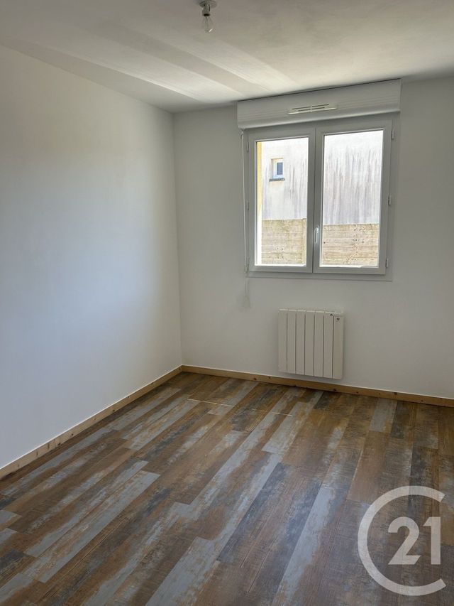 Maison &agrave; louer - 4 pi&egrave;ces - 77,77 m2 - Tourville Sur Sienne - 50 - BASSE-NORMANDIE