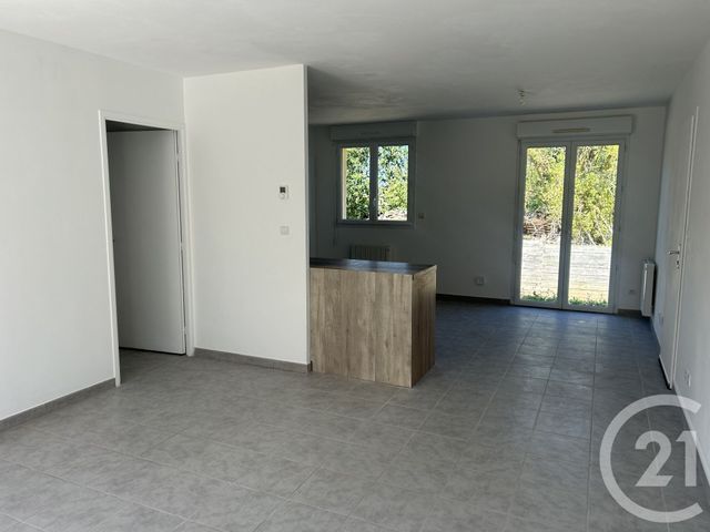 Maison &agrave; louer - 4 pi&egrave;ces - 77,77 m2 - Tourville Sur Sienne - 50 - BASSE-NORMANDIE