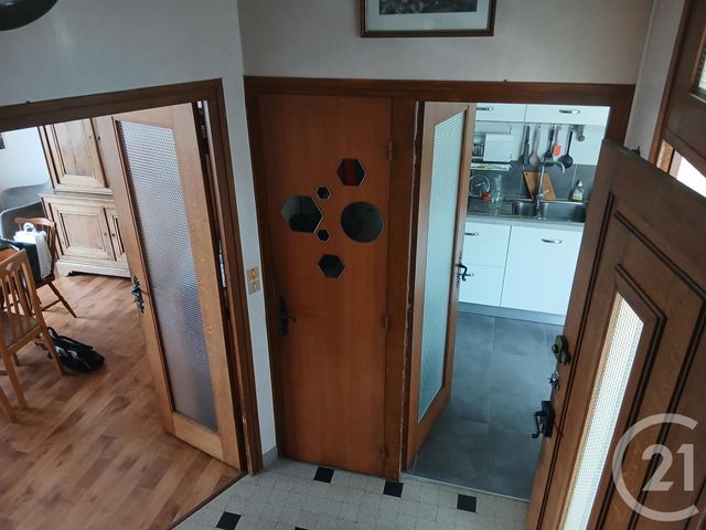 Afficher la photo en grand Appartement F5 à vendre - 6 pièces - 106 m2 - Granville - 50 - BASSE-NORMANDIE