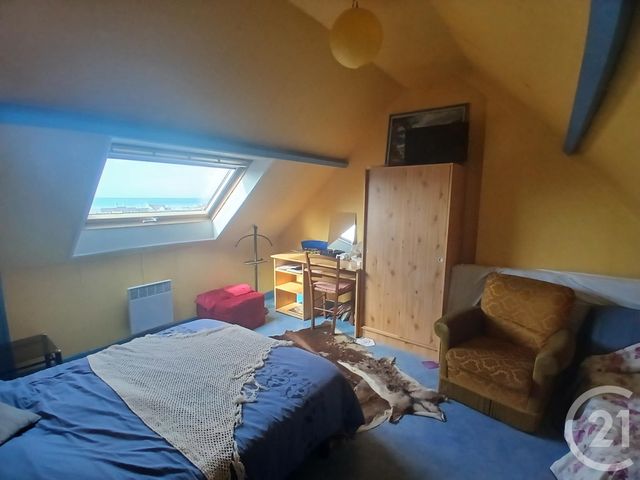 Afficher la photo en grand Appartement F5 à vendre - 6 pièces - 106 m2 - Granville - 50 - BASSE-NORMANDIE