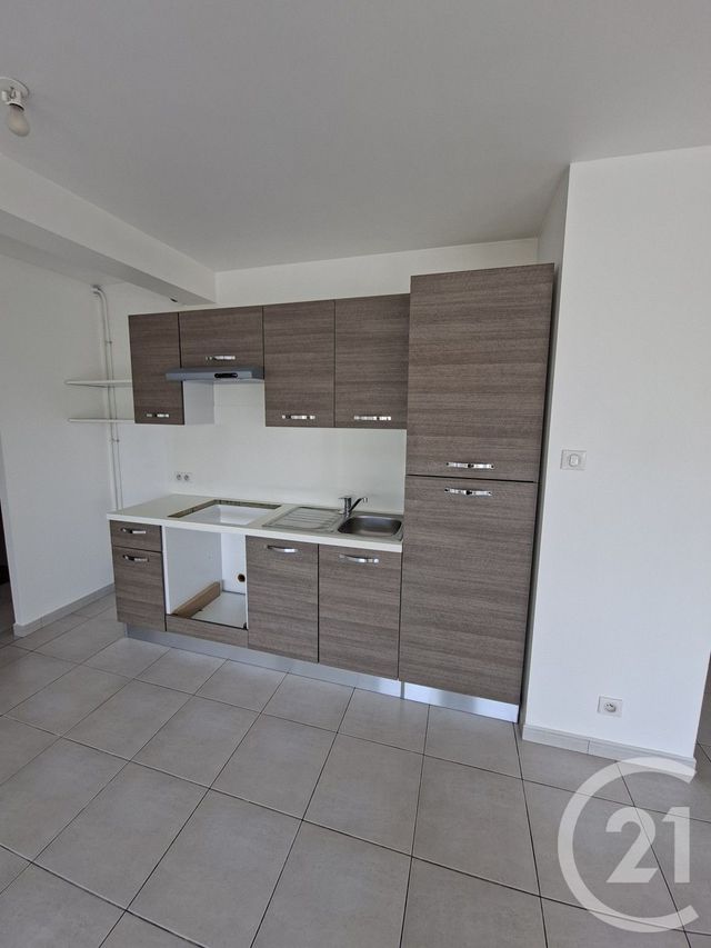 Appartement F4 &agrave; vendre - 4 pi&egrave;ces - 72,50 m2 - Granville - 50 - BASSE-NORMANDIE