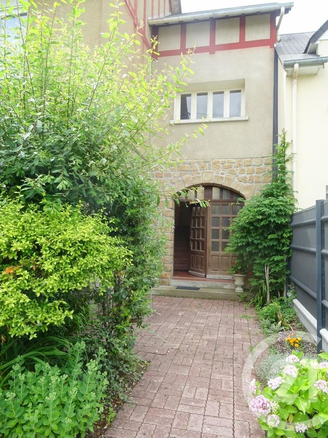 Immeuble à vendre - 135 m2 - Jullouville - 50 - BASSE-NORMANDIE