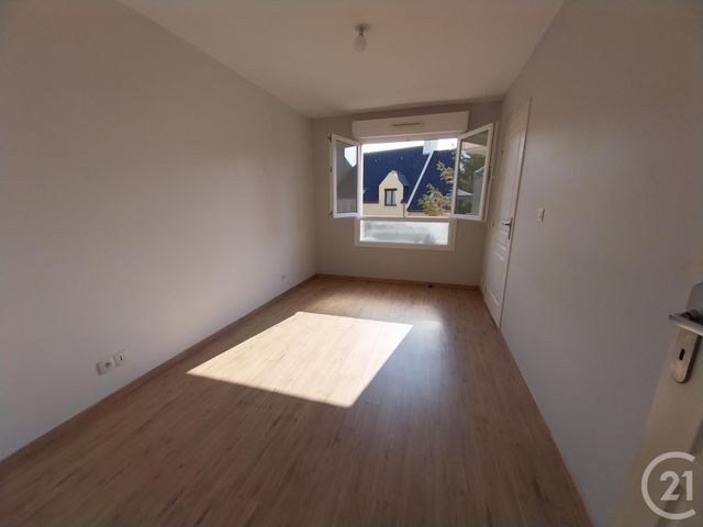 Afficher la photo en grand Appartement F4 à vendre - 4 pièces - 83,60 m2 - Granville - 50 - BASSE-NORMANDIE