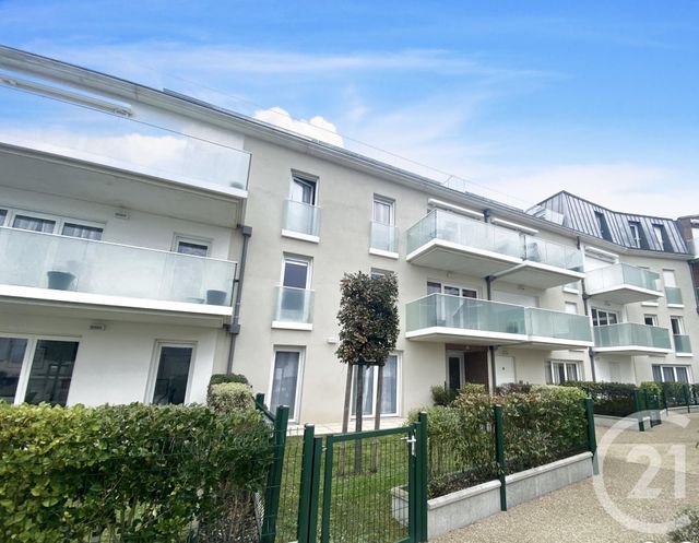 Appartement F4 à louer DONVILLE LES BAINS