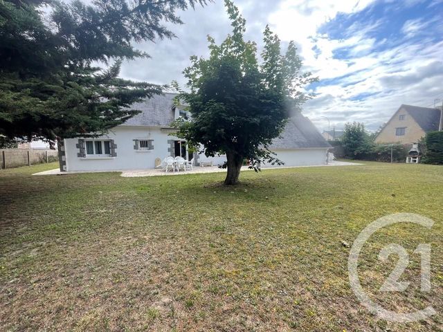 Maison à vendre - 8 pièces - 225,79 m2 - Jullouville - 50 - BASSE-NORMANDIE