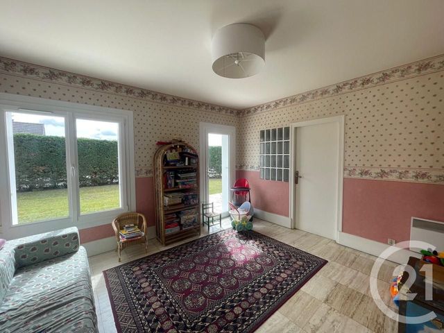 Maison à vendre - 8 pièces - 225,79 m2 - Jullouville - 50 - BASSE-NORMANDIE