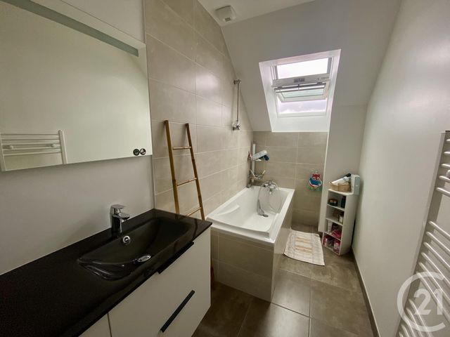 Maison à vendre - 6 pièces - 100 m2 - St Pair Sur Mer - 50 - BASSE-NORMANDIE