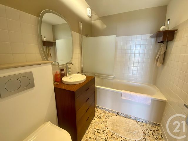 Appartement F2 à vendre - 2 pièces - 50 m2 - Granville - 50 - BASSE-NORMANDIE