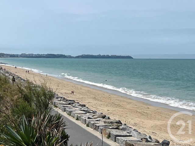 Afficher la photo en grand Maison à vendre - 4 pièces - 69 m2 - Brehal - 50 - BASSE-NORMANDIE