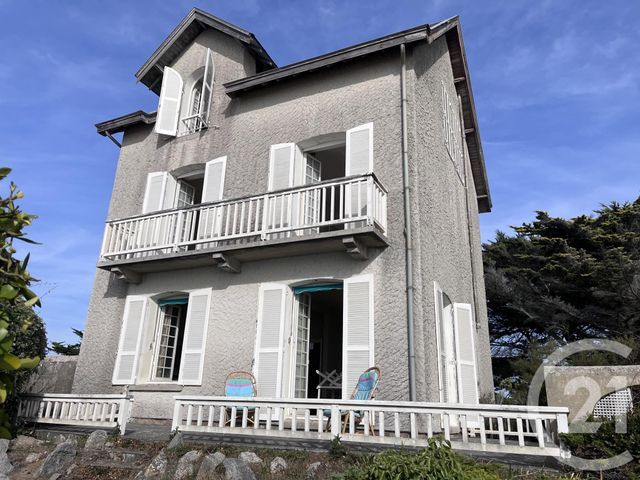 Maison à vendre - 8 pièces - 145 m2 - Jullouville - 50 - BASSE-NORMANDIE