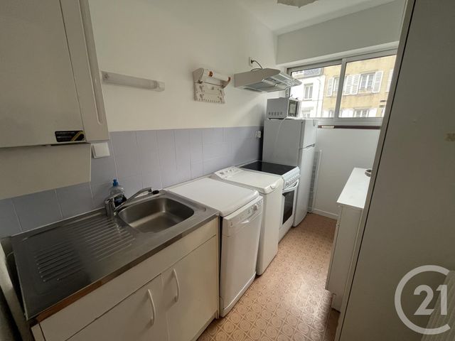 Afficher la photo en grand Appartement F2 à louer - 2 pièces - 36,89 m2 - Granville - 50 - BASSE-NORMANDIE