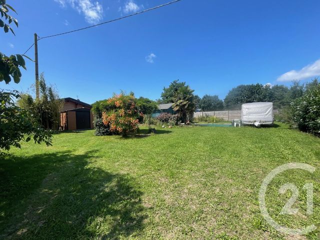 Afficher la photo en grand Terrain à vendre - 1000 m2 - Dragey Ronthon - 50 - BASSE-NORMANDIE