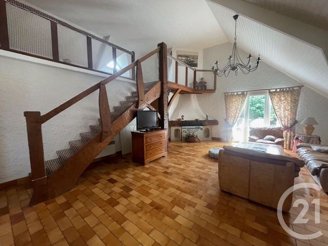 Maison à vendre - 8 pièces - 225,79 m2 - Jullouville - 50 - BASSE-NORMANDIE