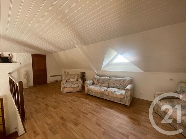 Maison à vendre - 8 pièces - 225,79 m2 - Jullouville - 50 - BASSE-NORMANDIE