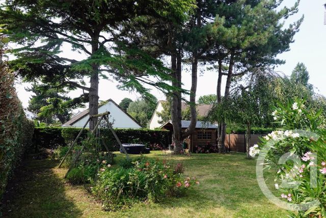 Maison à vendre - 6 pièces - 142 m2 - Jullouville - 50 - BASSE-NORMANDIE