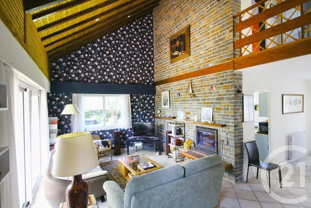 Maison à vendre - 6 pièces - 142 m2 - Jullouville - 50 - BASSE-NORMANDIE