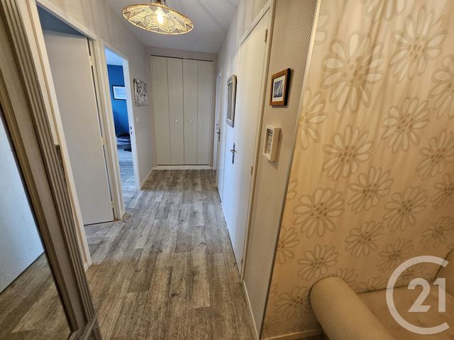 Appartement F2 à vendre - 2 pièces - 46,10 m2 - Granville - 50 - BASSE-NORMANDIE