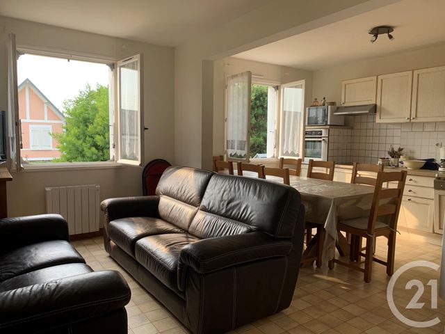 Appartement à vendre - 3 pièces - 55,95 m2 - Jullouville - 50 - BASSE-NORMANDIE