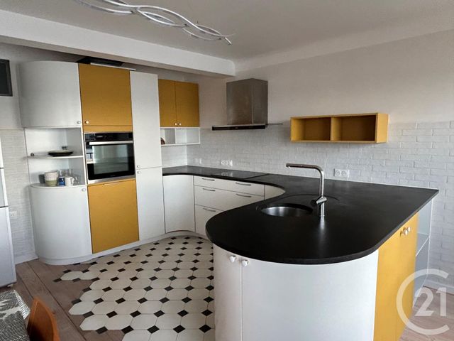 Appartement F4 &agrave; vendre - 5 pi&egrave;ces - 113 m2 - Granville - 50 - BASSE-NORMANDIE