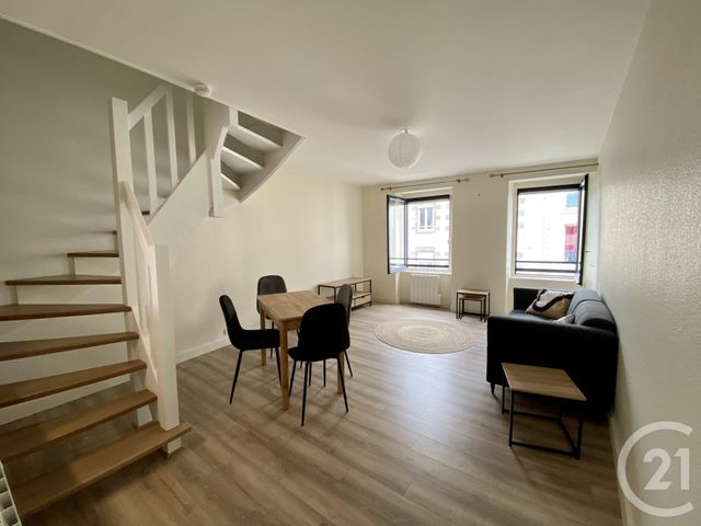 Appartement Duplex à louer - 2 pièces - 46 m2 - Granville - 50 - BASSE-NORMANDIE