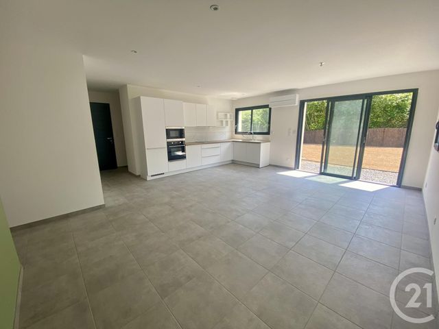 Afficher la photo en grand Maison à louer - 5 pièces - 82,68 m2 - Anctoville Sur Boscq - 50 - BASSE-NORMANDIE