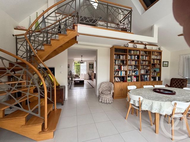 Maison à vendre - 6 pièces - 145 m2 - Jullouville - 50 - BASSE-NORMANDIE