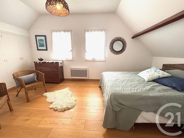 Maison à vendre - 6 pièces - 145 m2 - Jullouville - 50 - BASSE-NORMANDIE