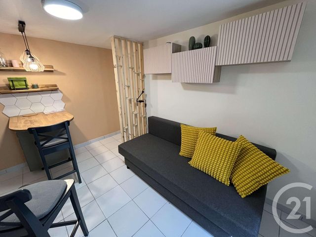 Appartement F1 à louer - 1 pièce - 14 m2 - Granville - 50 - BASSE-NORMANDIE