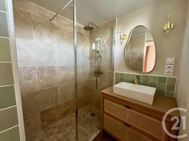 Maison &agrave; louer - 3 pi&egrave;ces - 63,70 m2 - Granville - 50 - BASSE-NORMANDIE