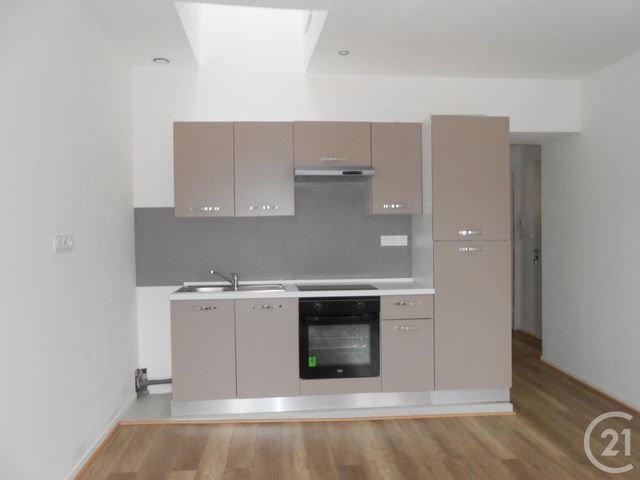 Appartement F2 &agrave; louer - 2 pi&egrave;ces - 45 m2 - Granville - 50 - BASSE-NORMANDIE