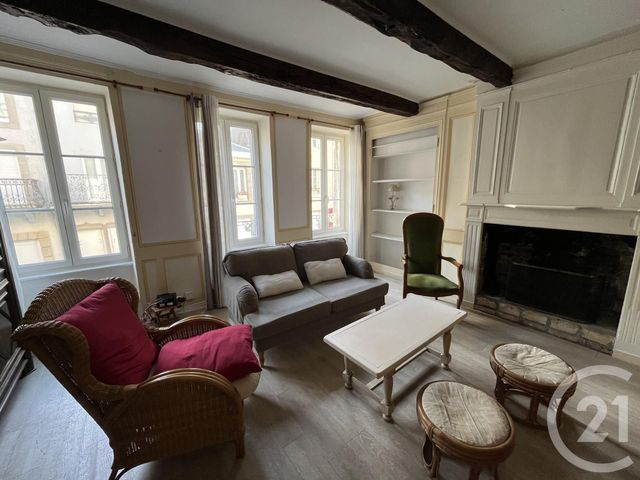 Appartement Duplex &agrave; louer - 3 pi&egrave;ces - 70 m2 - Granville - 50 - BASSE-NORMANDIE