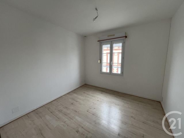 Appartement F3 &agrave; louer - 4 pi&egrave;ces - 60 m2 - St Pair Sur Mer - 50 - BASSE-NORMANDIE