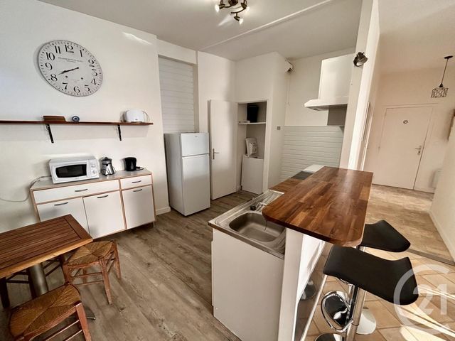 Appartement F3 &agrave; louer - 3 pi&egrave;ces - 60,80 m2 - Granville - 50 - BASSE-NORMANDIE