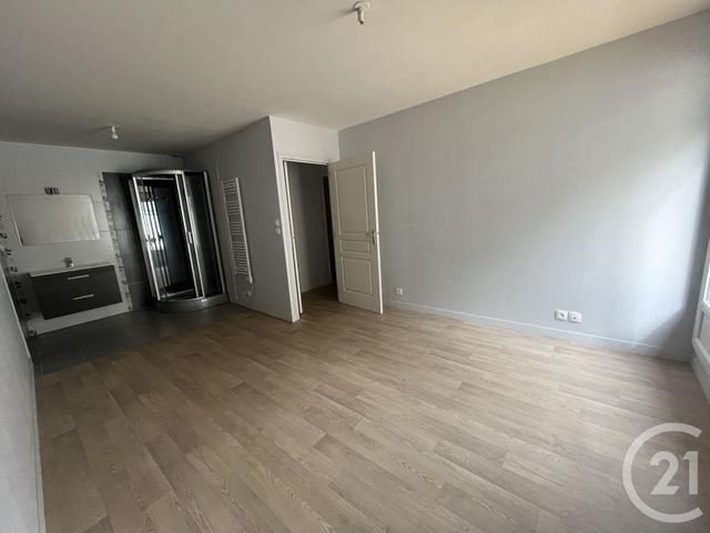 Appartement F5 &agrave; louer - 5 pi&egrave;ces - 121 m2 - Granville - 50 - BASSE-NORMANDIE