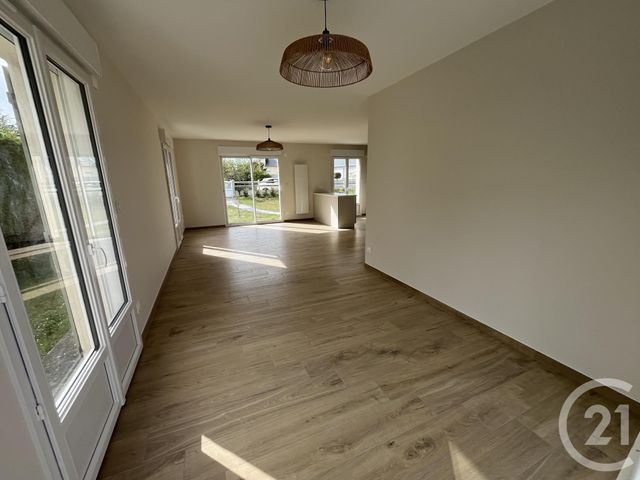 Maison &agrave; louer - 5 pi&egrave;ces - 103,05 m2 - Brehal - 50 - BASSE-NORMANDIE