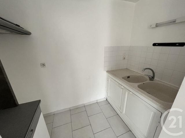 Appartement F3 &agrave; louer - 3 pi&egrave;ces - 47,13 m2 - Granville - 50 - BASSE-NORMANDIE