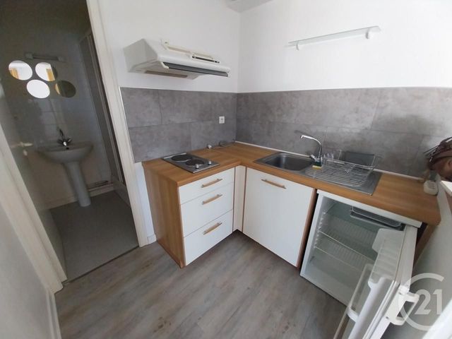 Appartement F1 &agrave; vendre - 1 pi&egrave;ce - 26,04 m2 - Granville - 50 - BASSE-NORMANDIE