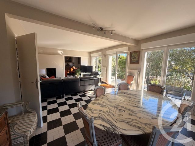 Maison &agrave; vendre - 8 pi&egrave;ces - 161 m2 - Jullouville - 50 - BASSE-NORMANDIE