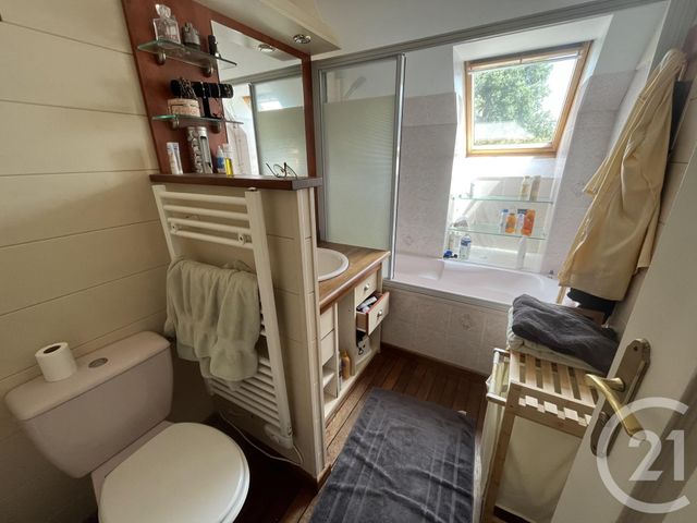 Maison &agrave; louer - 4 pi&egrave;ces - 85 m2 - Brehal - 50 - BASSE-NORMANDIE