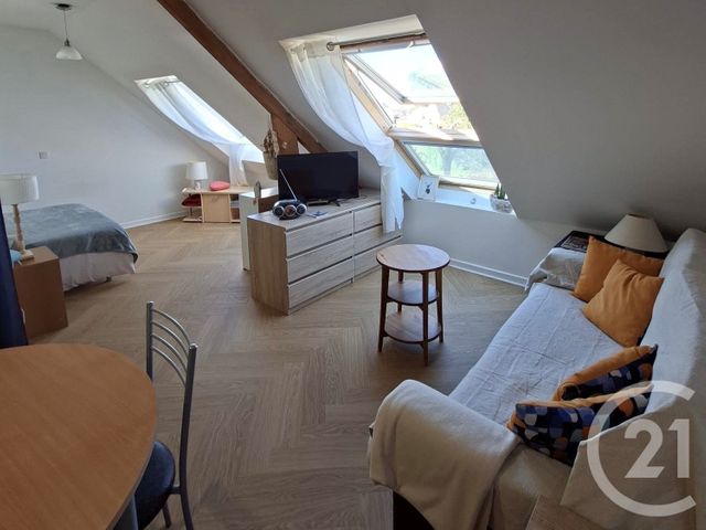 Appartement Studio &agrave; vendre - 1 pi&egrave;ce - 29,63 m2 - Jullouville - 50 - BASSE-NORMANDIE