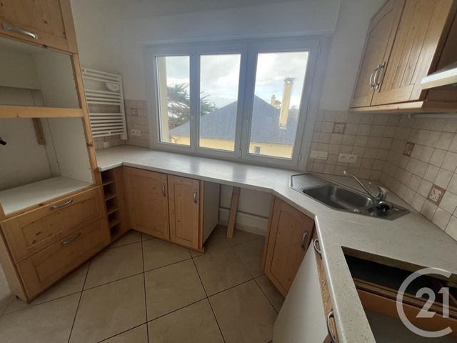 Appartement F3 &agrave; louer - 3 pi&egrave;ces - 80,10 m2 - Jullouville - 50 - BASSE-NORMANDIE