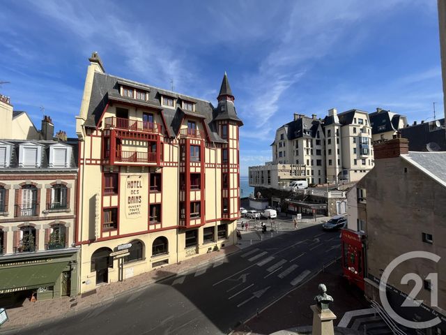 Appartement T4 &agrave; louer - 4 pi&egrave;ces - 69,33 m2 - Granville - 50 - BASSE-NORMANDIE