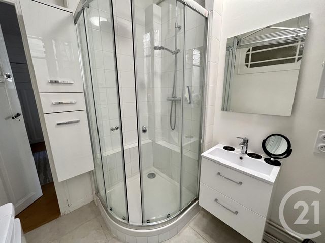 Appartement T4 &agrave; louer - 4 pi&egrave;ces - 69,33 m2 - Granville - 50 - BASSE-NORMANDIE